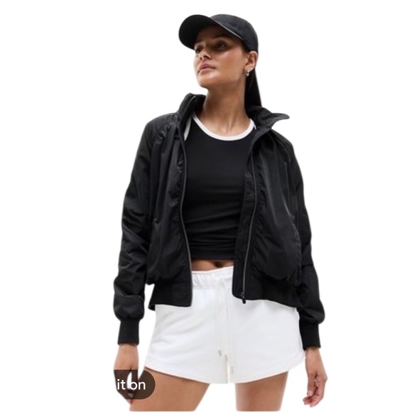 Athleta Jackets & Blazers - Athleta Jetset Bomber Jacket Black Medium Water Resistant Ruched Utility